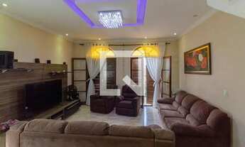 Imagem: Casa à Venda - Vila Ré, 3 Quartos, 150