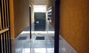 Imagem 6: Apartamento para aluguel e venda possui 40 metros quadrados com 1 quarto