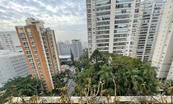 Imagem 4: À 650m da Av. Paulista 252m2 4 Dormitórios 1 Vaga