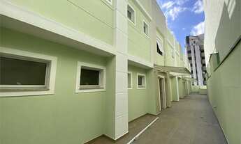 Imagem 3: Triplex na Rua Copacabana - Santa Terezinha terraço com churrasqueira