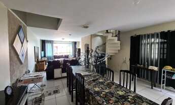 Imagem 3: Sobrado em ótima localização no Parque do Carmo, 4 suítes endo 3 c om 6 vagas de garagem