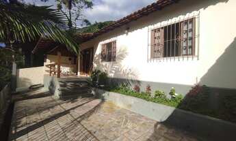 Imagem 2: Casa para Venda em Teresópolis, Araras, 3 dormitórios, 1 suíte, 2 banheiros, 2 vagas