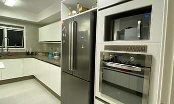 Imagem: Apartamento espaçoso com PÉ DIREITO ALTO