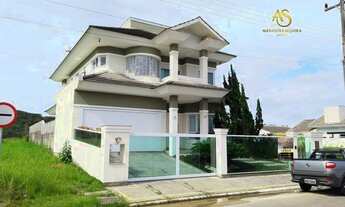 Imagem: LINDA CASA NA PEDRA BRANCA - Palhoça