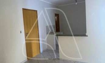 Imagem 3: Casa para venda tem 68 metros quadrados com 2 quartos em Centro - Anápolis - GO