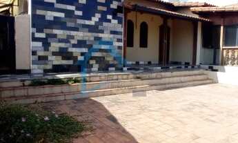 Imagem 2: Casa para Venda em Contagem, Três Barras, 3 dormitórios, 1 suíte, 1 banheiro, 2 vagas