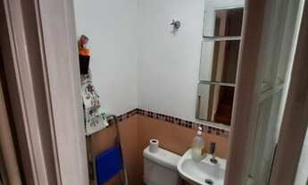 Imagem 7: Casa de condomínio para venda possui 90 metros quadrados com 3 quartos