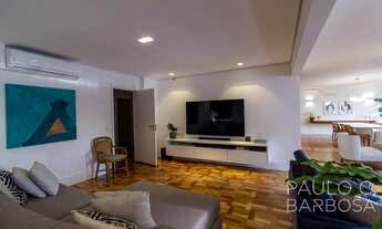 Imagem 7: 240m² - 2 Dormitórios - Muitos Armários - Cozinha integrada