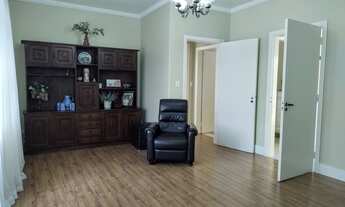 Imagem 5: SOBRADO COM CINCO VAGAS DE GARAGEM , QUINTAL E TRÊS DORMITÓRIOS