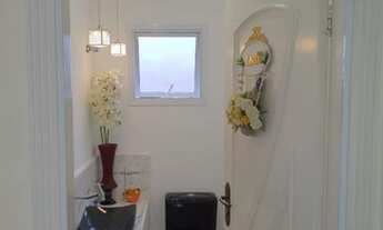 Imagem 4: Sobrado todo mobiliado, moderno e com acabamento impecável em cada detalhe