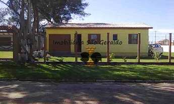 Imagem 2: PINHAL - Casa Padrão - CENTRO