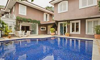 Imagem: Casa para venda tem 450 metros quadrados