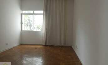 Imagem 3: Lindo apartamento , 2 dorm , piso de madeira . Rua tranquilia e a 80 metros de comercios