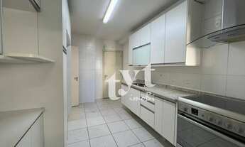 Imagem 7: Oportunidade Campo Belo - Moema ! 4 dormitorios sendo 2 suites + escritorio com 3 vagas !