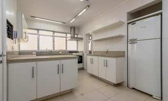 Imagem 2: Apartamento para aluguel possui 130 metros quadrados com 3 quartos em Perdizes - São Paulo