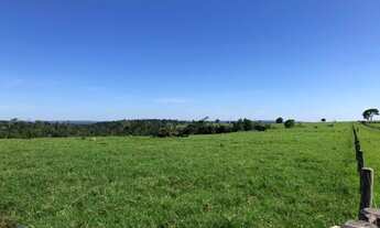 Imagem 7: Fazenda 1350 alqueires Região de Parecis