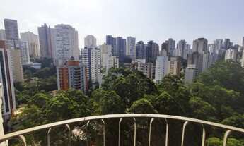 Imagem 3: Apartamento para venda possui 360 metros quadrados com 4 suites