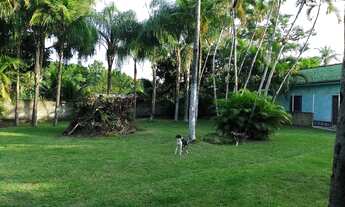 Imagem 4: Sítio em Ilha de Guaratiba com uma casa de três quartos