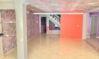 Imagem: Sobrado em Moema com boa parte do andar