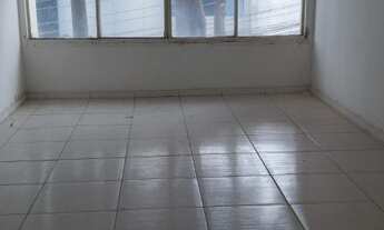 Imagem 2: ÓTIMO APARTAMENTO RUA SÃO JOAQUIM, 439 2 DORMITÓRIOS + DEP. DE EMPREGADA ÓTIMA LOCALIZAÇÃO