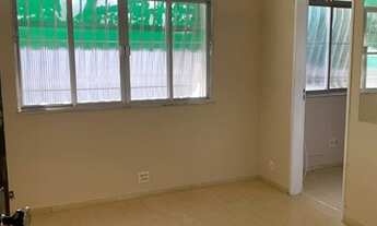 Imagem 3: Quarto e Sala no Centro, em prédio residencial e ótima localização