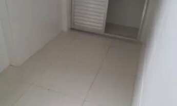 Imagem 4: Sala livig, cozinha, o1 banheiro, piso em porcelanato, novinho