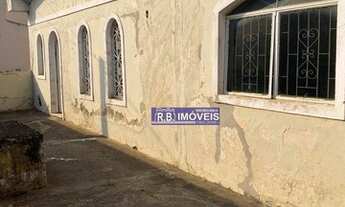 Imagem 2: Casa com 3 Quartos e 1 banheiro à Venda, 250 m² por R$ 630.000