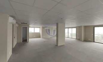 Imagem 5: Cobertura de 660m², 16 vagas, sacada, Prédio novo e com Estacionamento