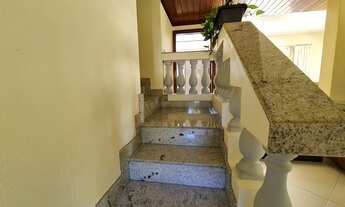 Imagem 5: Casa de condomínio sobrado para venda possui 300 metros quadrados com 3 quartos