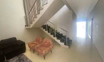 Imagem 2: Sobrado semi mobiliado, com suíte master no térreo - a venda no Belvedere 1