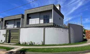 Imagem 3: Sobrado com 167m² com 3 suítes e piscina em Setor Três Marias - Goiânia - GO