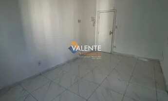 Imagem 3: Apartamento reformado 50m² vista para o mar à venda por $230.000,00. Localizado na Biquinh