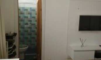 Imagem 3: Quarto reformado com banheiro/ garagem para alugar