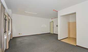 Imagem 6: Centro comercial para venda tem 39 metros quadrados em Rebouças - Curitiba - PR