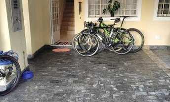 Imagem 2: Casa à venda em Barueri com 2 quartos e 1 vaga