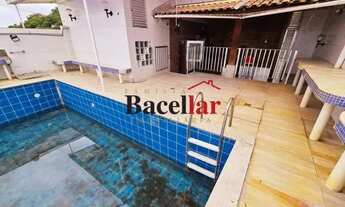 Imagem: Casa na Tijuca, 05 quartos, terraço, piscina