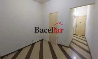 Imagem 10: Kitnet/Conjugado : / Residencial / Centro