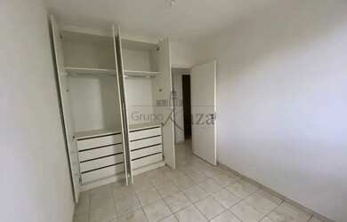 Imagem 15: Oportunidade - Apartamento - Vila Adyana - Residencial King Arthur - 3 Dormitórios - 60m²