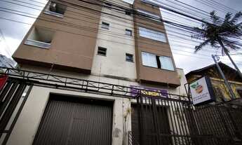 Imagem 2: Locação - Ótima oportunidade no Ipiranga: 2 quartos, suíte, varanda e 1 vaga de garagem