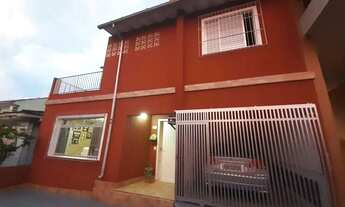 Imagem 2: Casa de 03 Dorm. Sendo 01 suíte na Agronômica