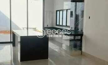 Imagem 3: Casa para aluguel, 3 quartos, 3 suítes, 2 vagas, Novo Mundo - Uberlândia/MG