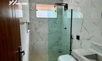 Imagem 2: Casa Duplex de Alto Padrão à Venda na Praia do Morro, Guarapari-ES