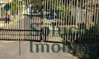 Imagem: TERRENO EM RUA FECHADA NO SANTA CRUZ