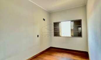 Imagem 6: Sobrado com uma sala comercial
