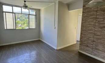 Imagem 7: Apartamento com 2 quartos, cozinha, 2 banheiros, arejado em Niterói - RJ