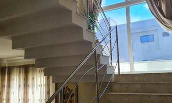 Imagem 6: Sobrado para aluguel tem 360 metros quadrados com 4 quartos em Jardim Itália - Cuiabá - MT