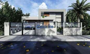 Imagem: Casa com Três Dormitórios sendo um suíte