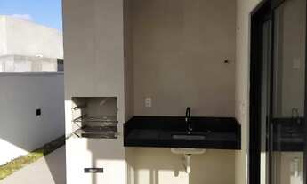 Imagem 3: Casa com 03 quartos e piscina no Sunville