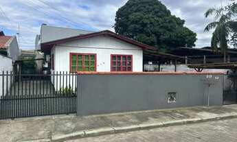 Imagem: TERRENO COM DUAS CASAS - SÃO DOMINGOS