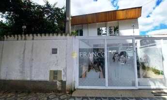 Imagem: Sobrado com 3 dormitórios à venda, 258,15m²